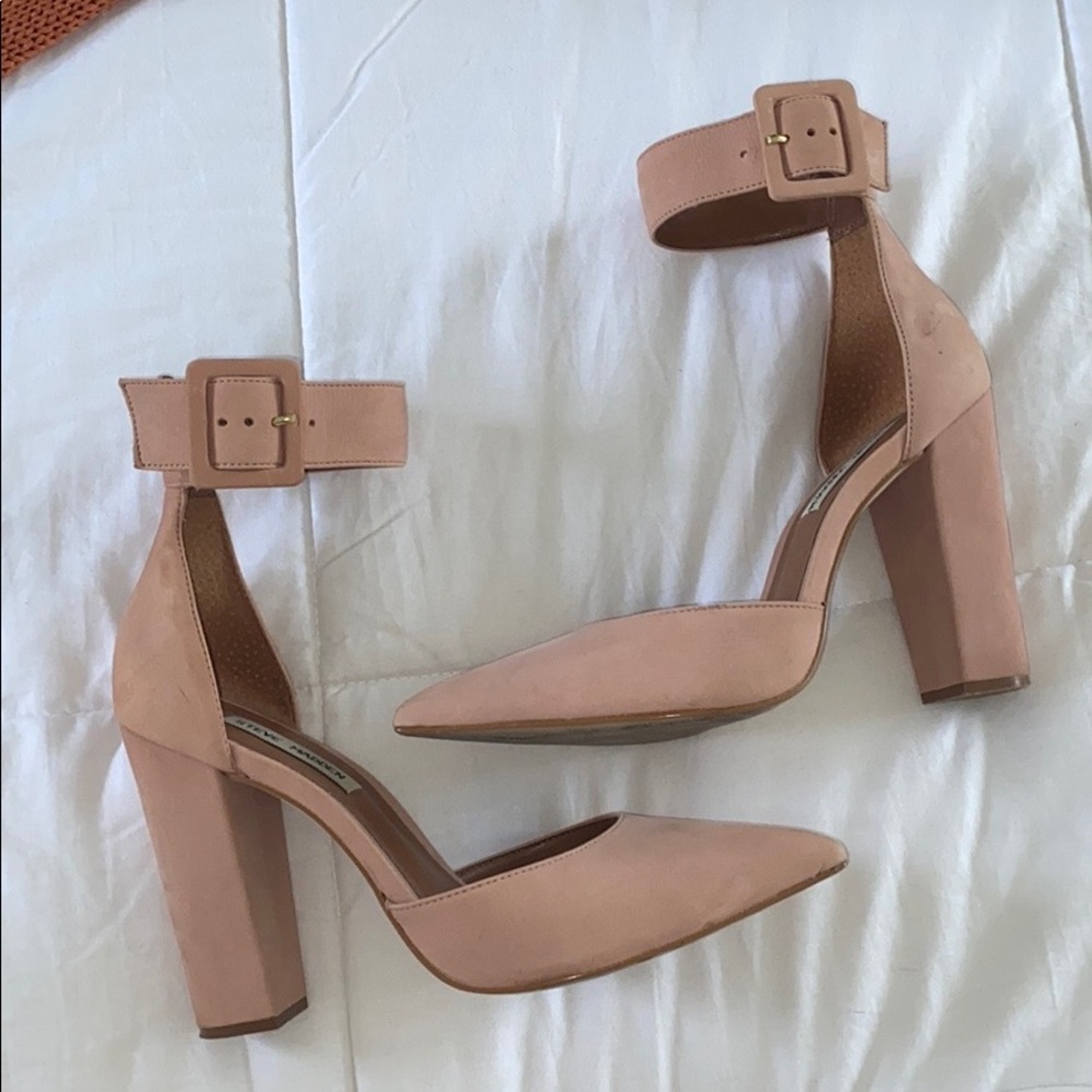 Pink heals